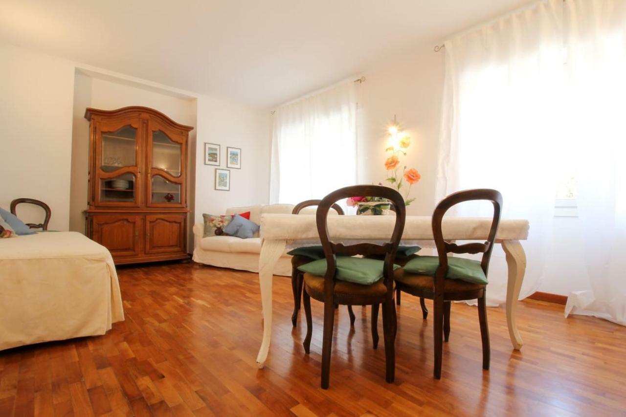 Papaveri Rossi Apartment Bordighera Exterior foto